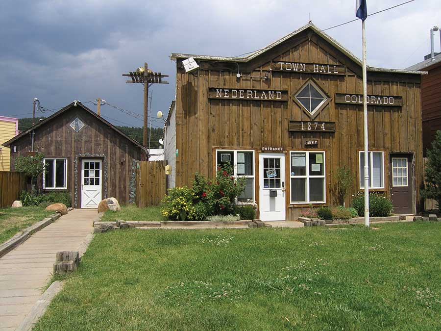 photo of Nederland's Town Hall